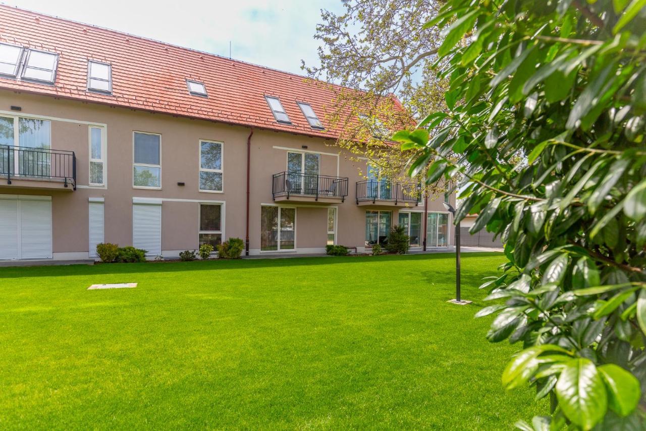 Apartamento FreshGarden 102 Siófok Exterior foto