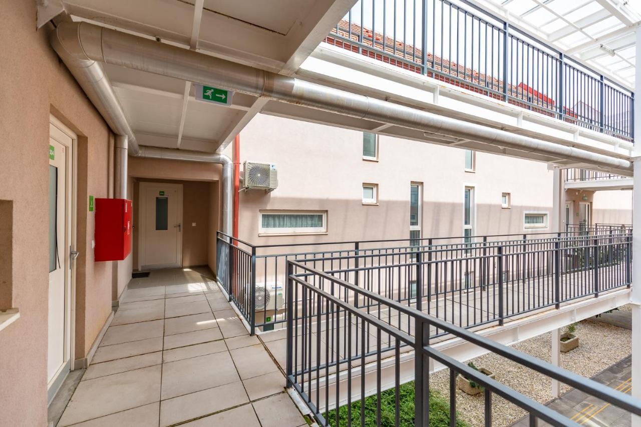 Apartamento FreshGarden 102 Siófok Exterior foto