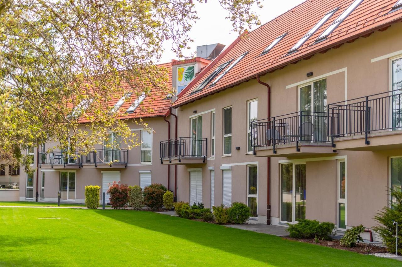 Apartamento FreshGarden 102 Siófok Exterior foto